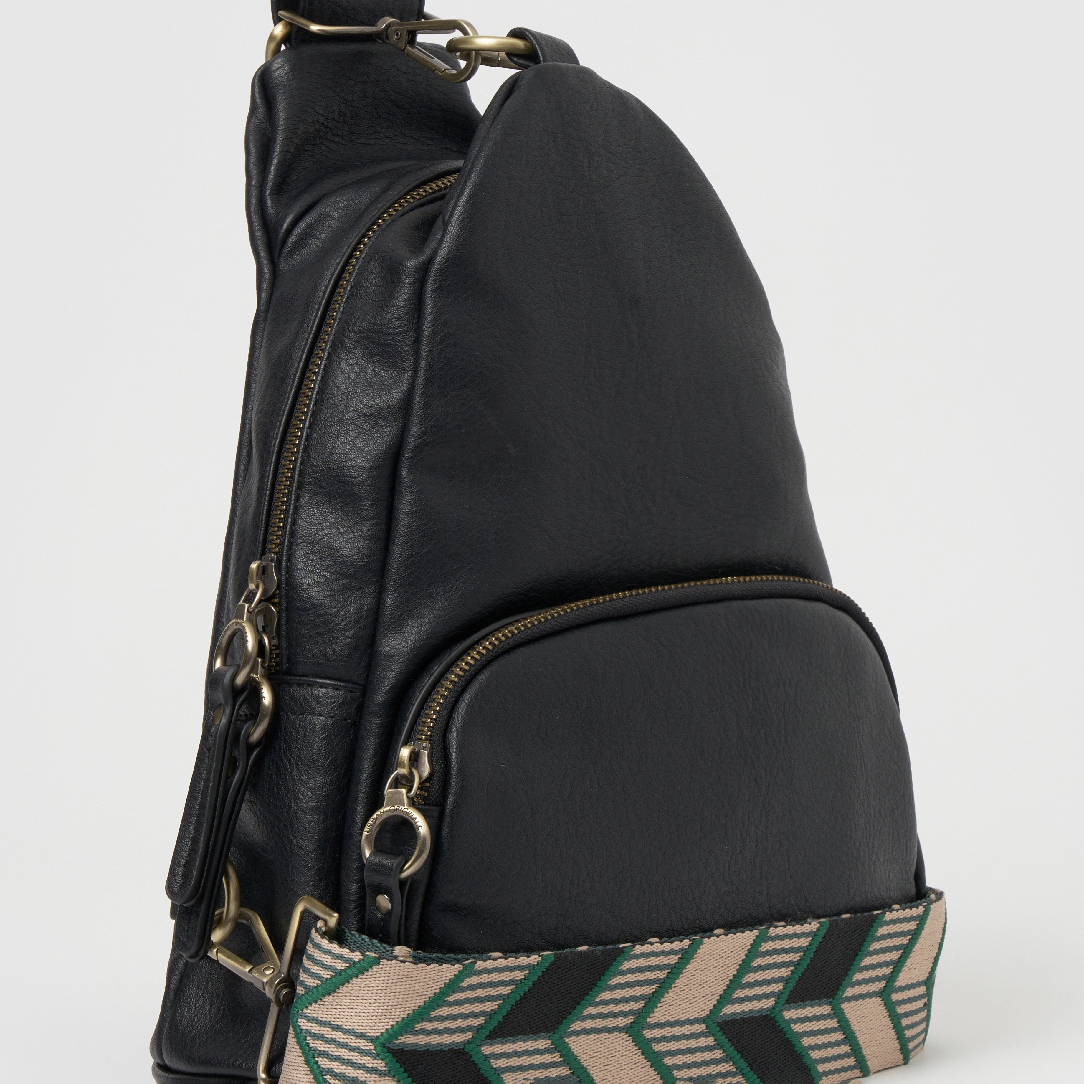 Anything Goes - Black