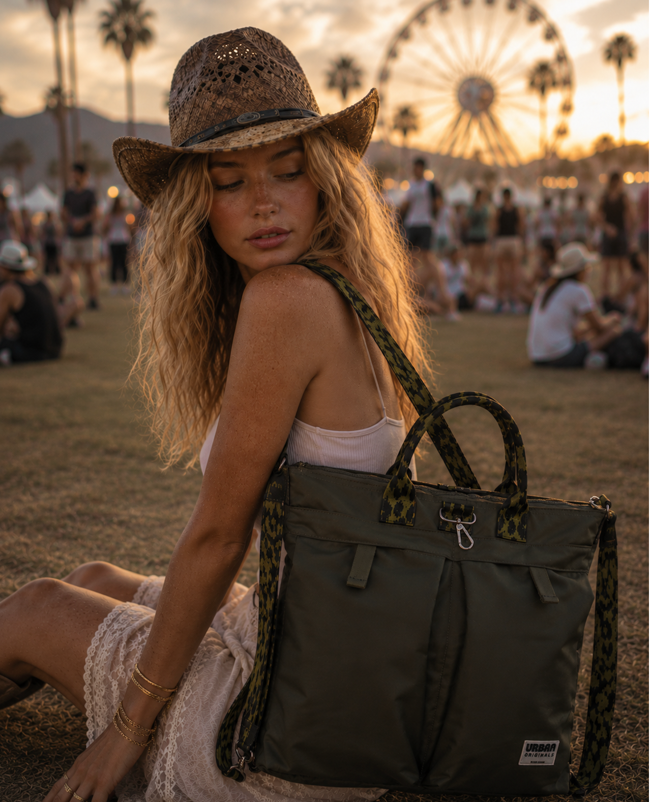 Como Tote/ Backpack - Green