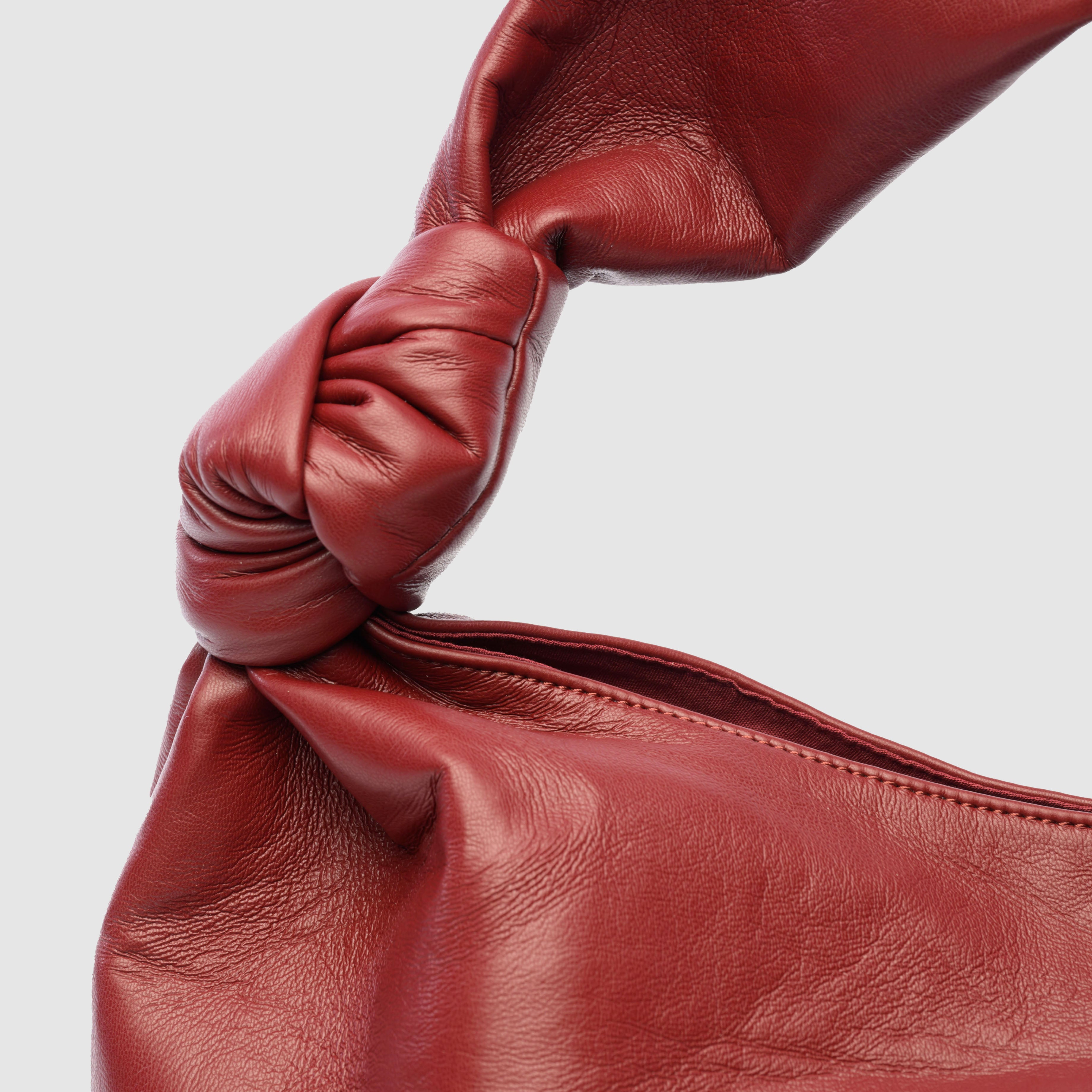 Knotted Wonder - Cherry